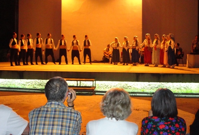 Folklora vespero